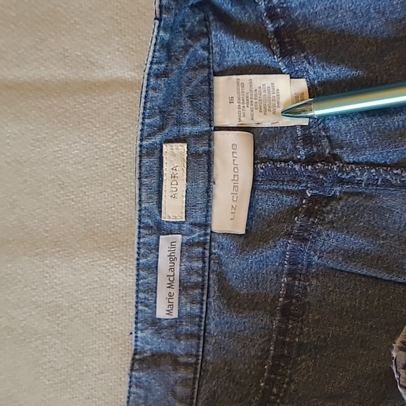 Liz Claiborne AUDRA Denim Blue Jean Rolled-up Capris Adult 16 - Picture 4 of 6